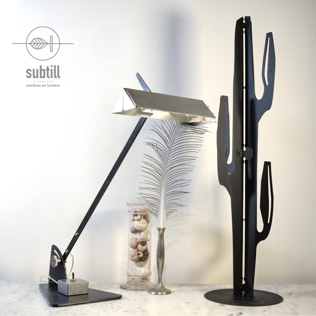lampe AJ et cactus à plier b